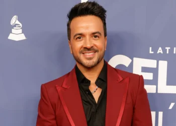 Luis Fonsi sobre la situación actual en Estados Unidos: “Vergonzosa”