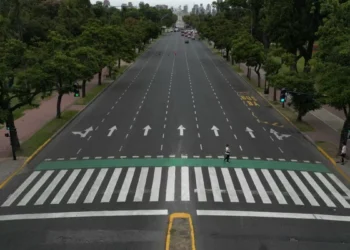 prudente y manifestaciones en Argentina contra la reforma laboral impulsada por Javier Milei