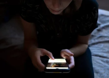 A más uso de las redes sociales mayor bloqueo, constata un estudio con jóvenes