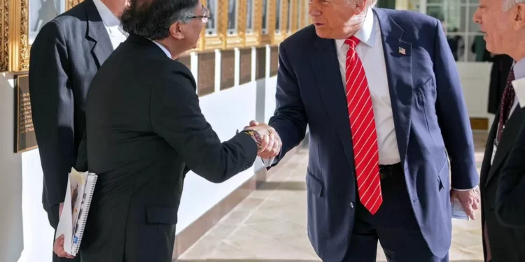 Gustavo Petro visitó a Donald Trump en la domicilio Blanca: reunión “positiva” y “nos llevamos muy bien”