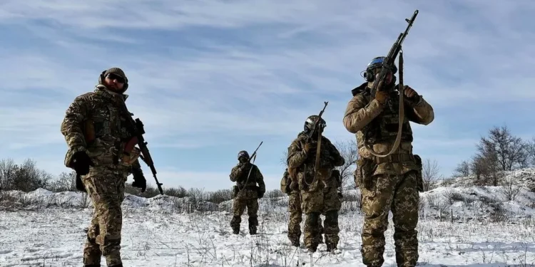 Ejército o clandestinidad